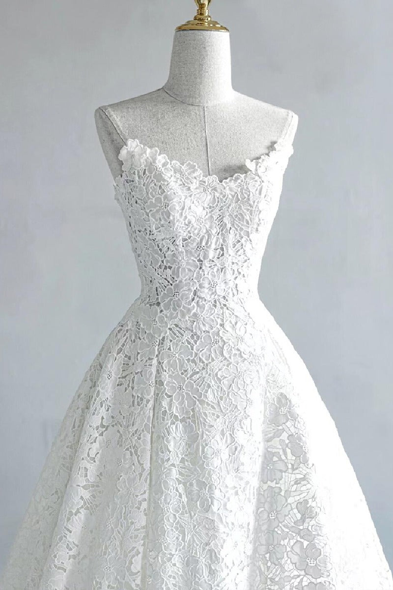 A-Line Sweep-Brush Train Lace Wedding Dress 828423890551