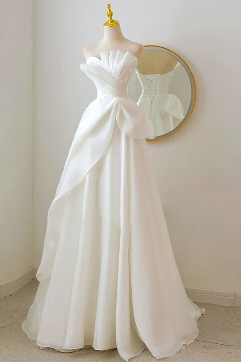 A-Line Sweep-Brush Train Organza Wedding Dress 724137910656