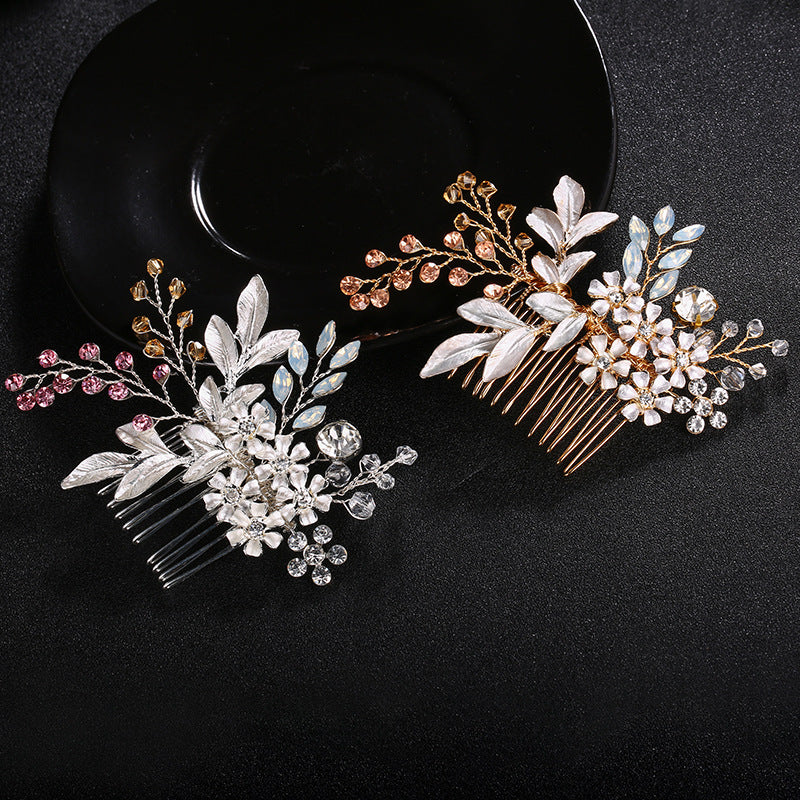 Palace retro style with luxurious rhinestone pearl hair comb handmade floral bridal headwear 555420090321