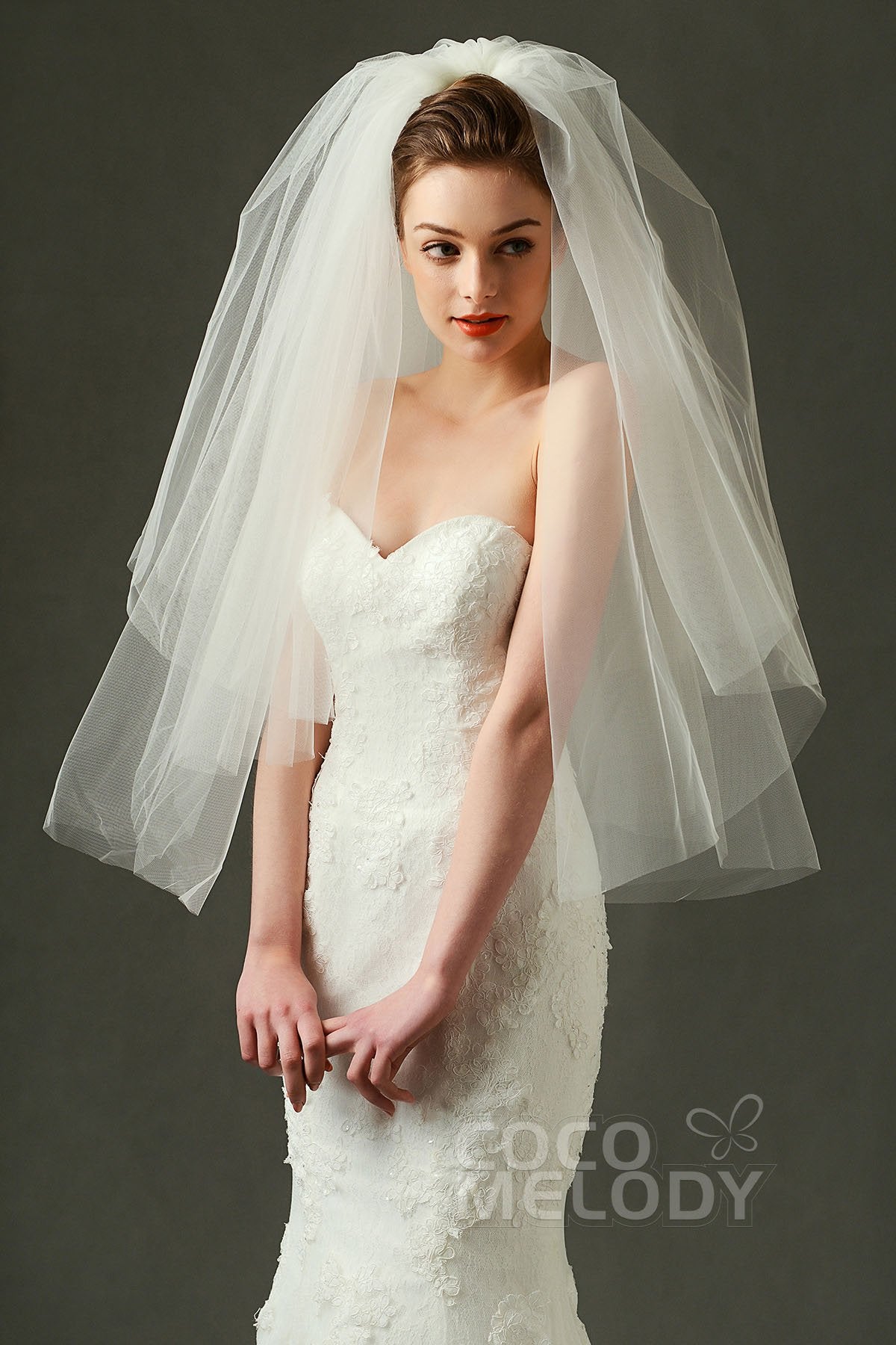 COCOMELODY Two-tier Cut Edge Tulle Waist Veils AV160016 