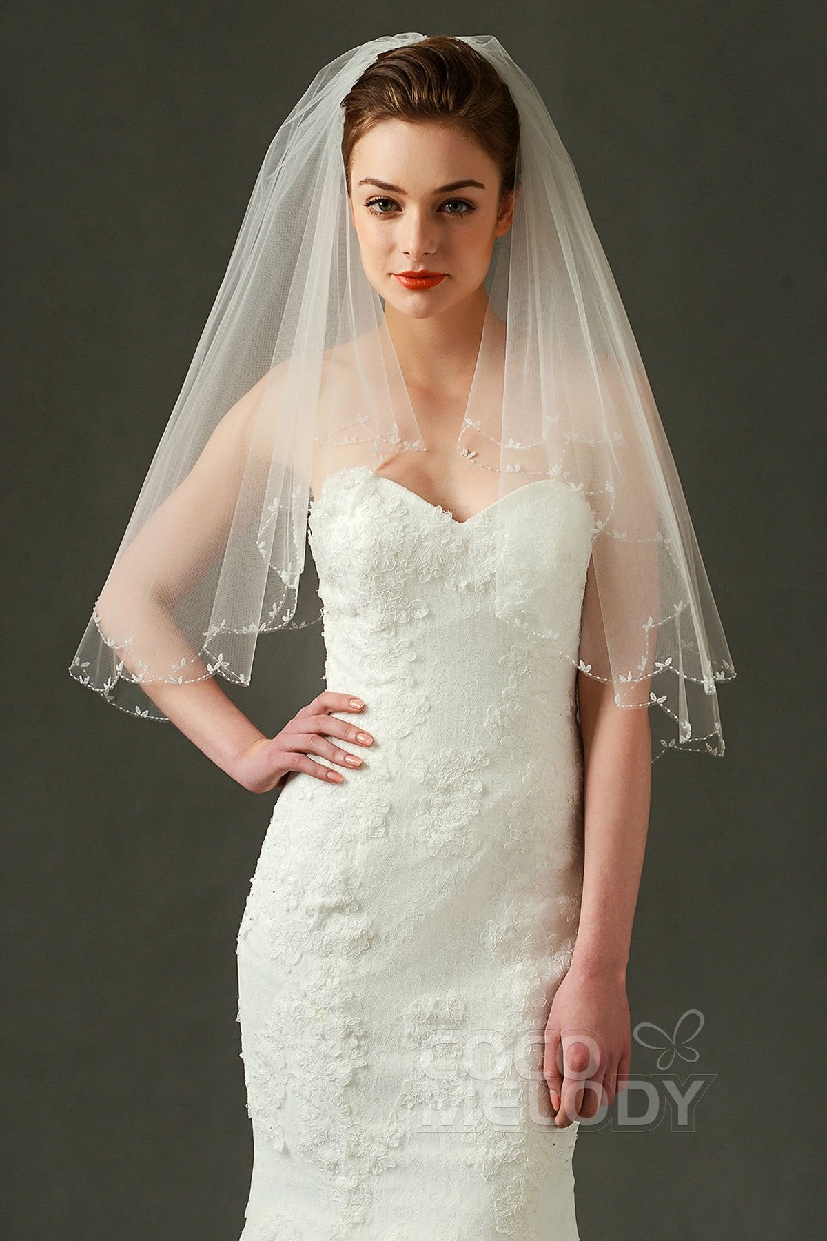 COCOMELODY Two-tier Beaded Edge Tulle Elbow Veils with Beading AV160018 