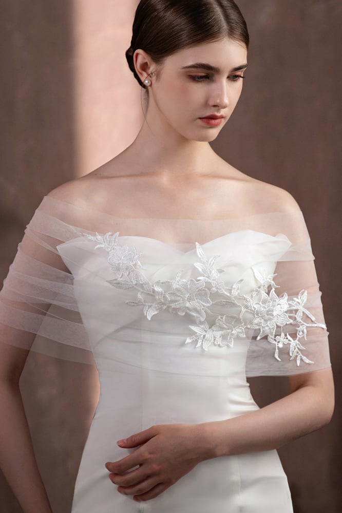 Tulle Shawl with Appliques Lace CJ0118