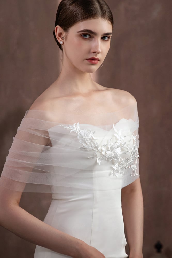 Tulle Shawl with Appliques Lace CJ0118