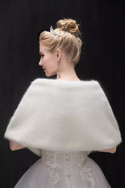 Faux Fur Shawl with CJ0132