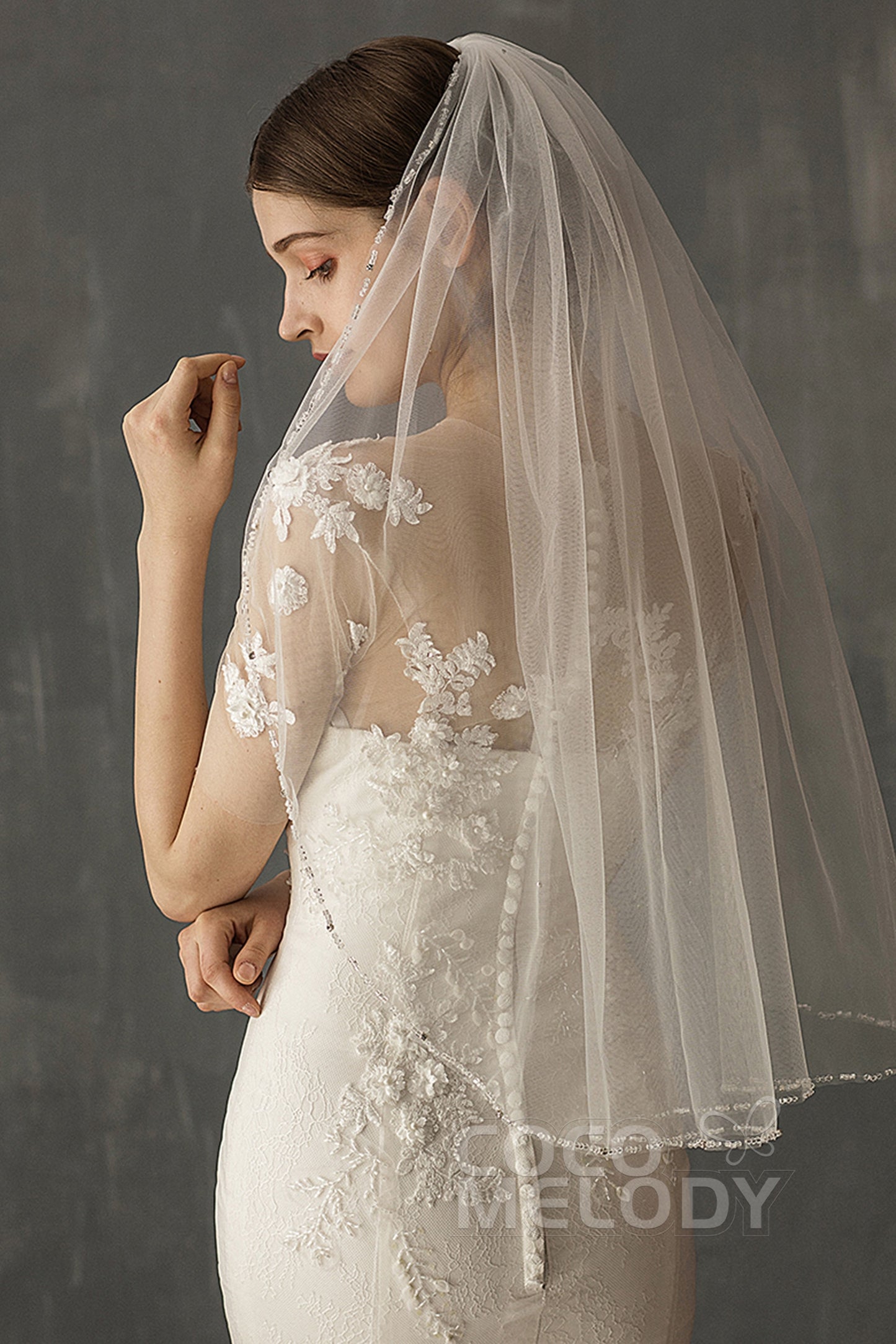 One-tier Beaded Edge Tulle Waist Veils with Beading CV0207