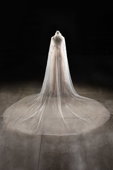 One-tier Cut Edge Tulle Cathedral Veils with Flower Beading CV0284