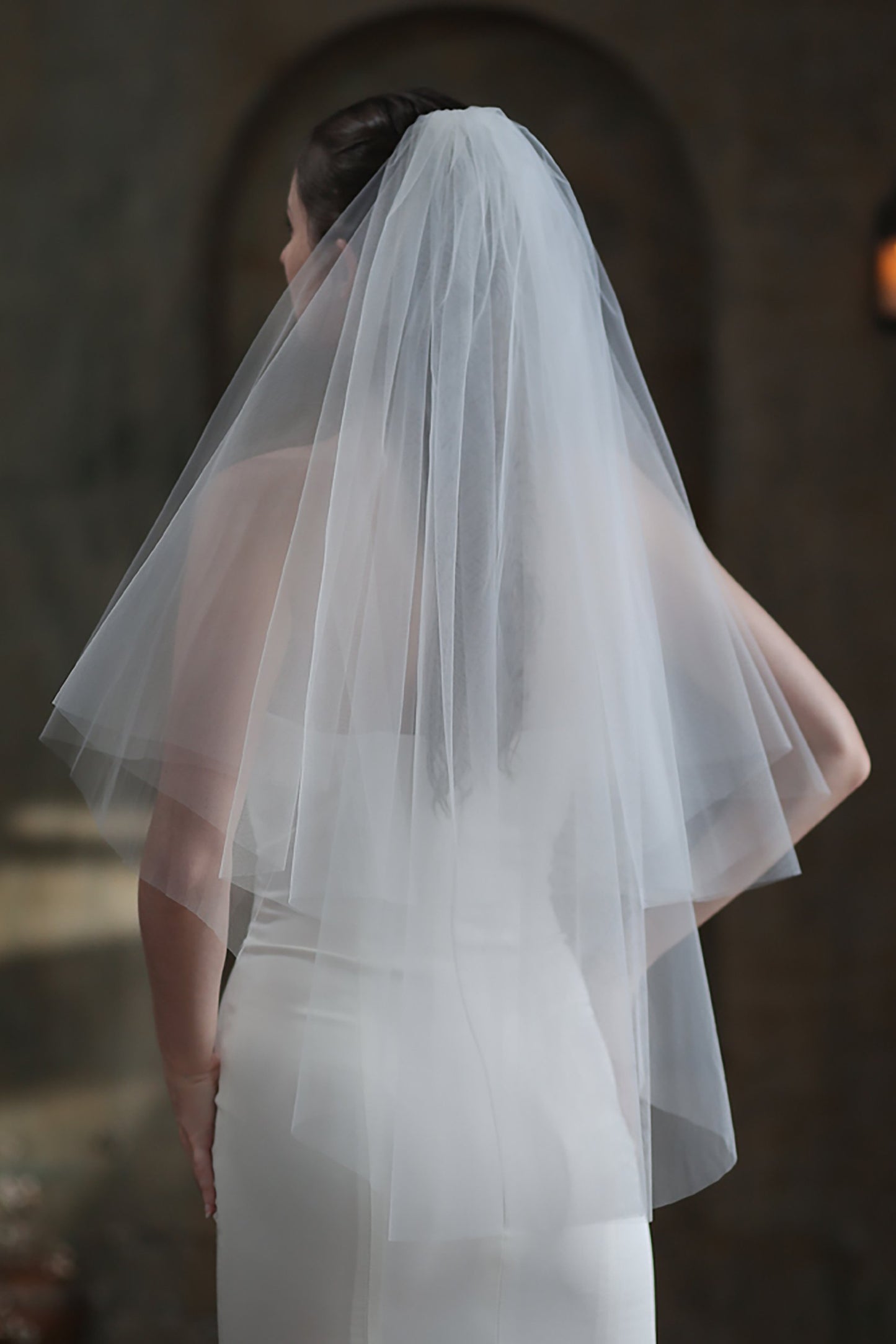 Two-tier Cut Edge Tulle Hip Veils CV0306