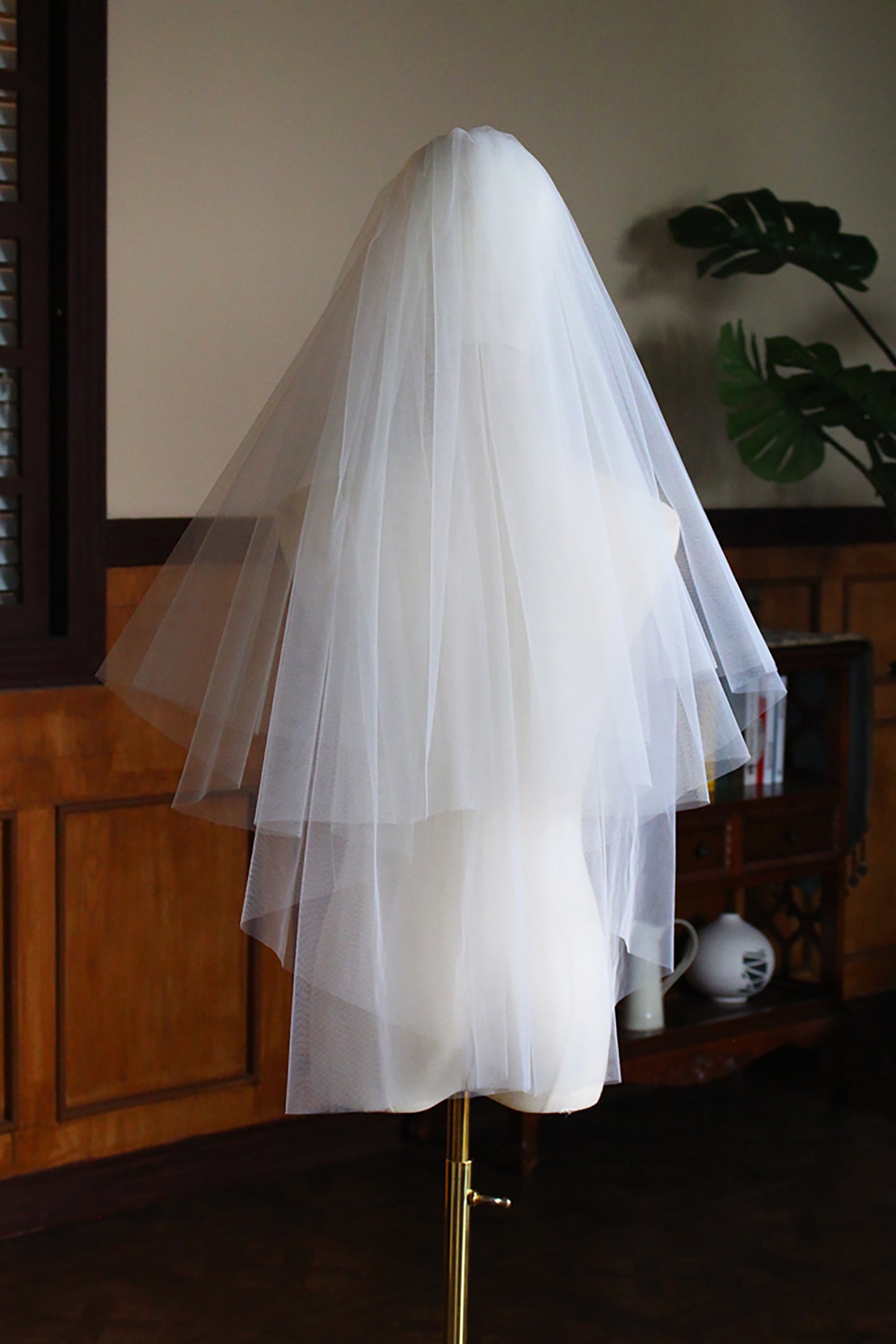 Two-tier Cut Edge Tulle Hip Veils CV0306