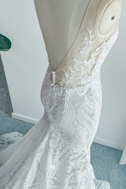 Trumpet-Mermaid Chapel Train Lace Tulle Wedding Dress CW3145