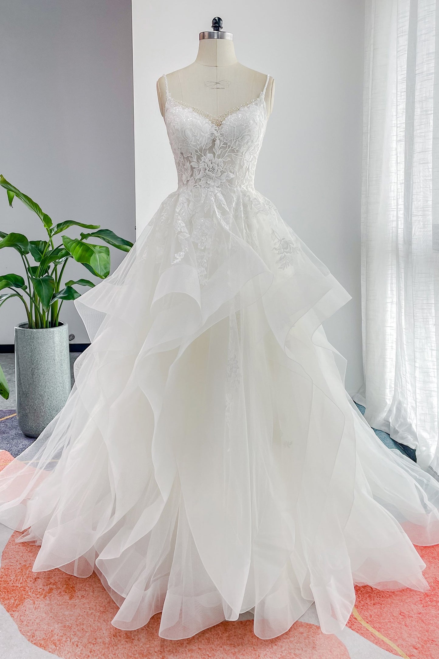 A-Line Court Train Lace Tulle Wedding Dress CW3154