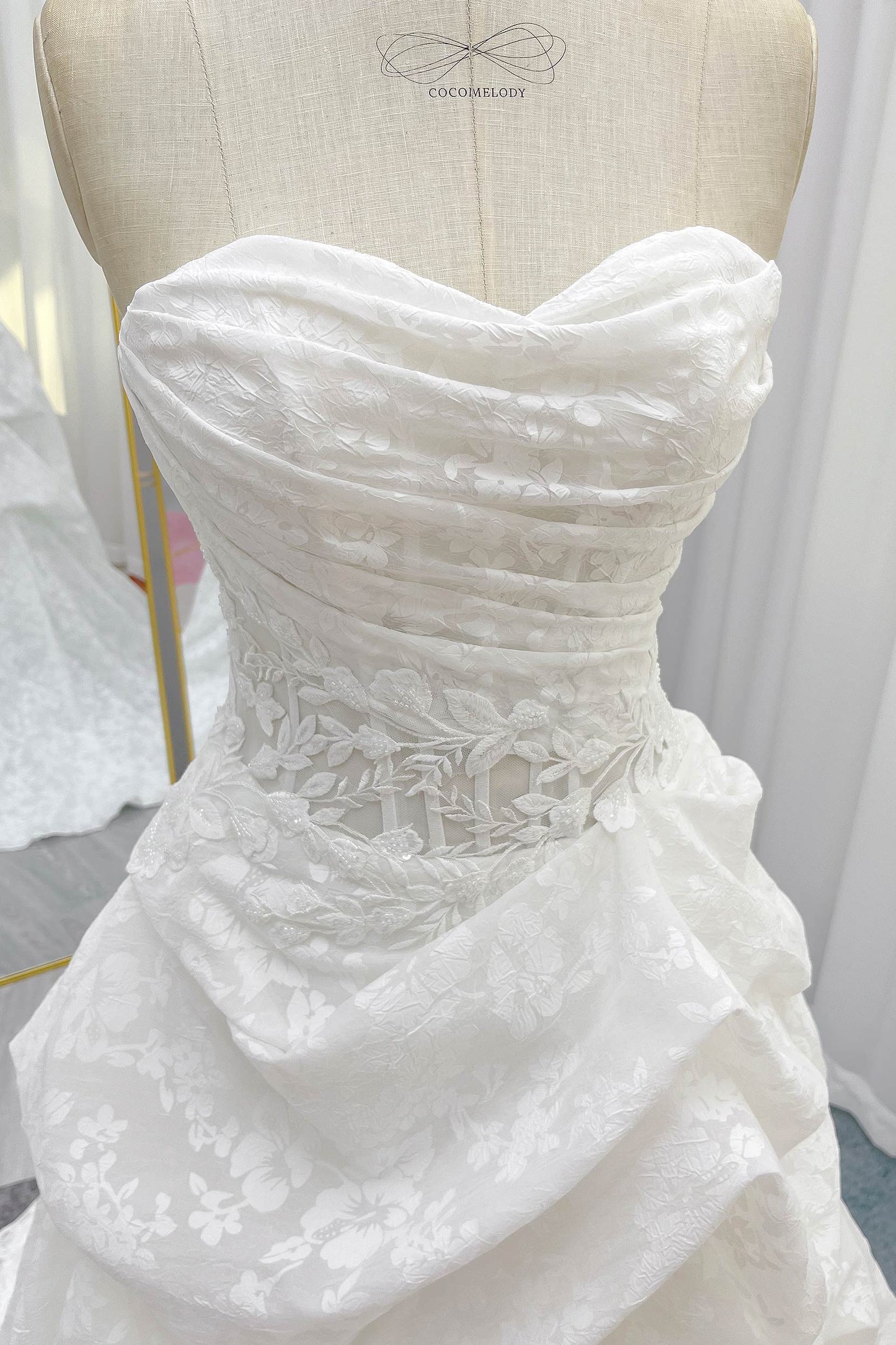 A-Line Court Train Printed Gauze Wedding Dress CW3235