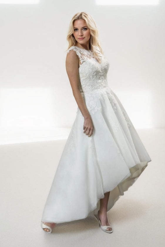 A-Line High-Low Lace Tulle Wedding Dress CW3430