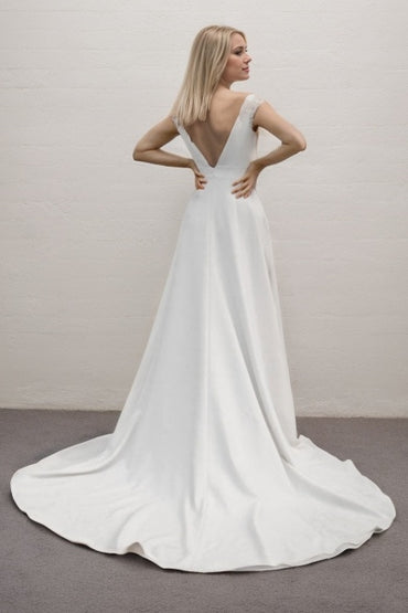 A-Line Court Train Elastic Cloth Wedding Dress CW3444