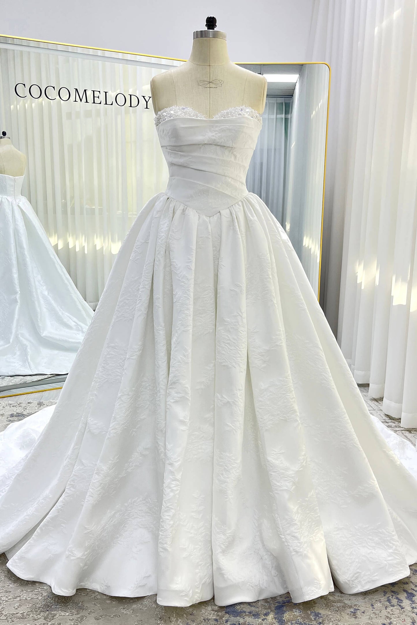 Ball Gown Court Train Jacquard Satin Wedding Dress CW3532