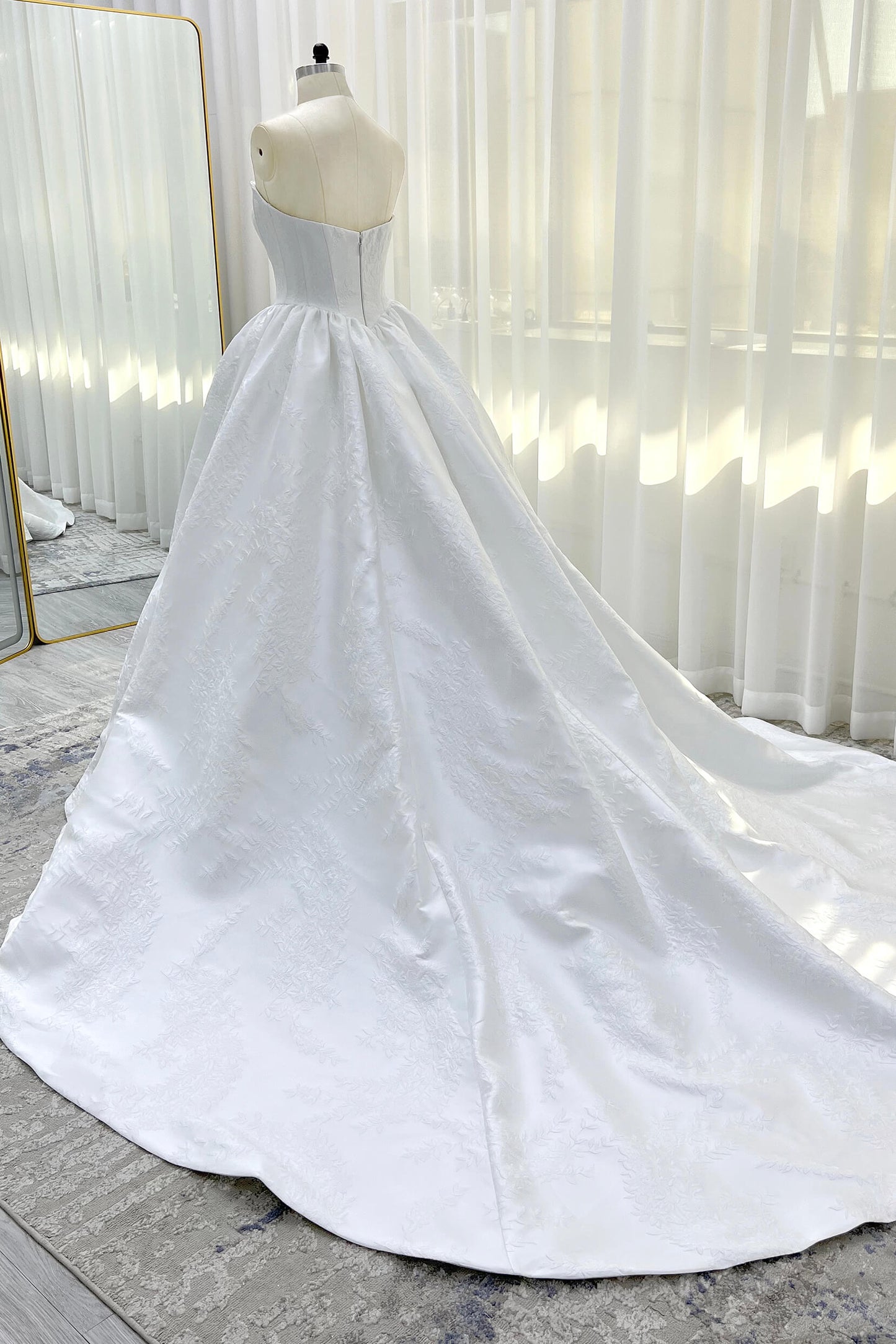 Ball Gown Court Train Jacquard Satin Wedding Dress CW3533