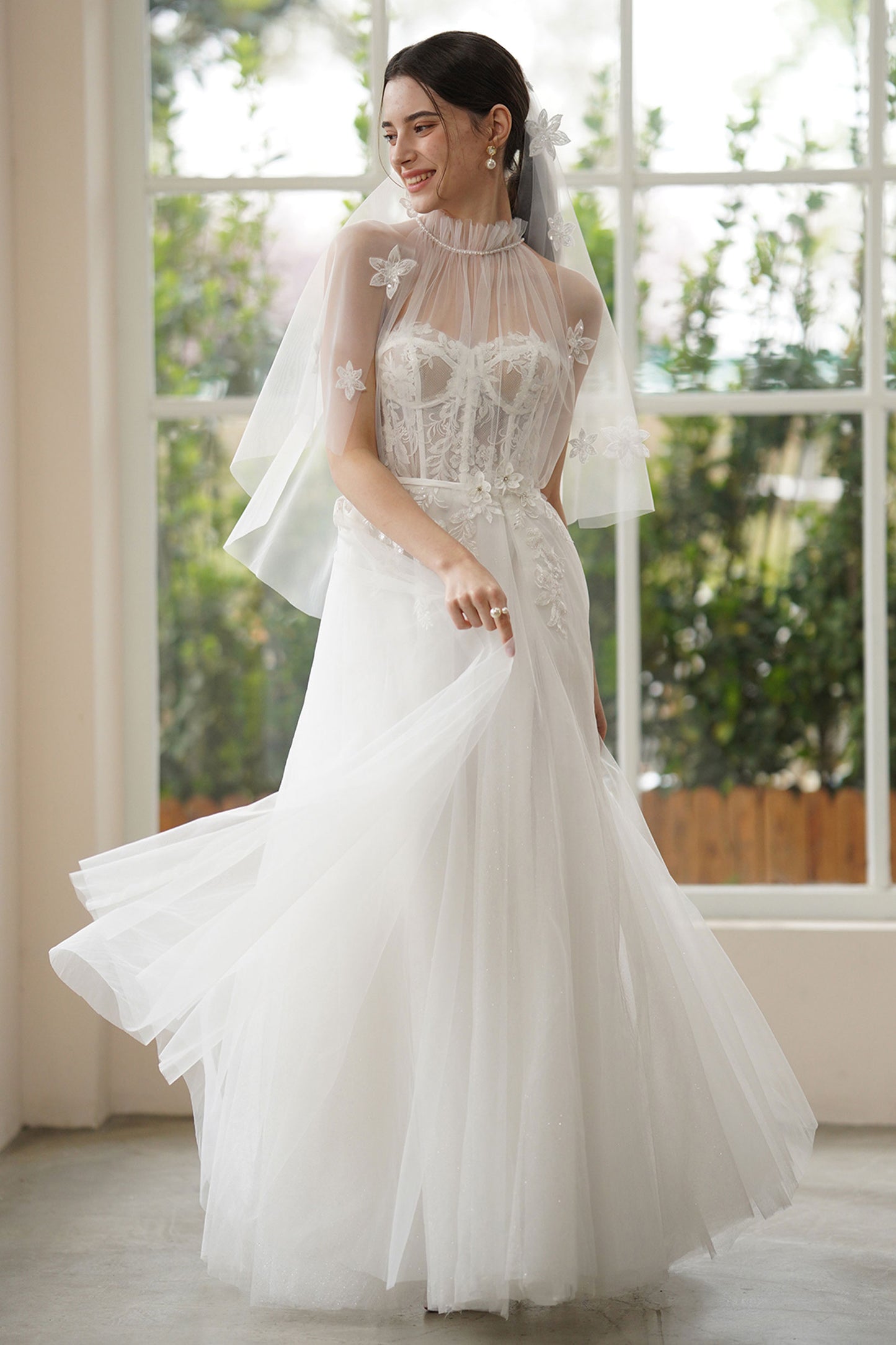 A-Line Sweep-Brush Train Lace Tulle Wedding Dress CW3315