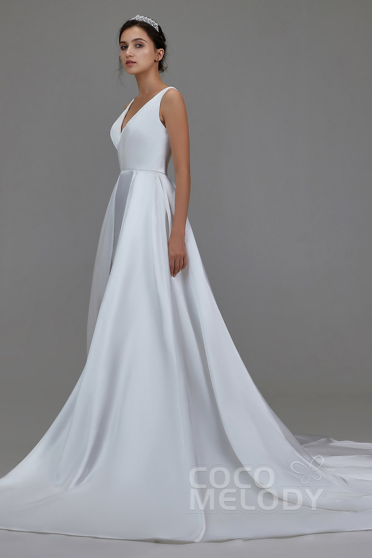 A-Line Chapel Train Pearl yarn Wedding Dress LD5803