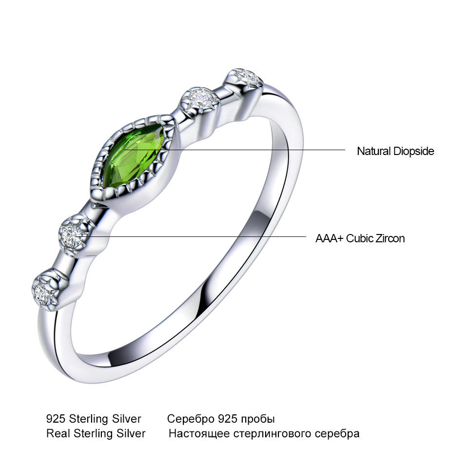 Oval green stone ring set with diamond 659746961887