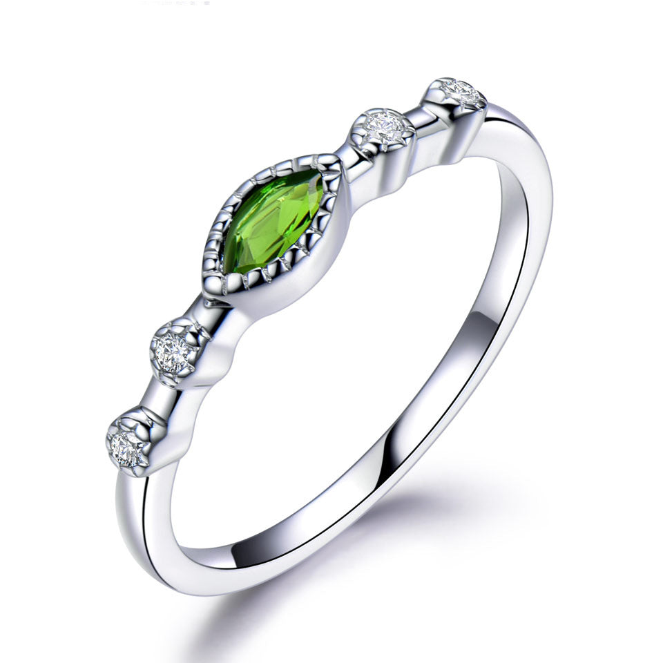 Oval green stone ring set with diamond 659746961887