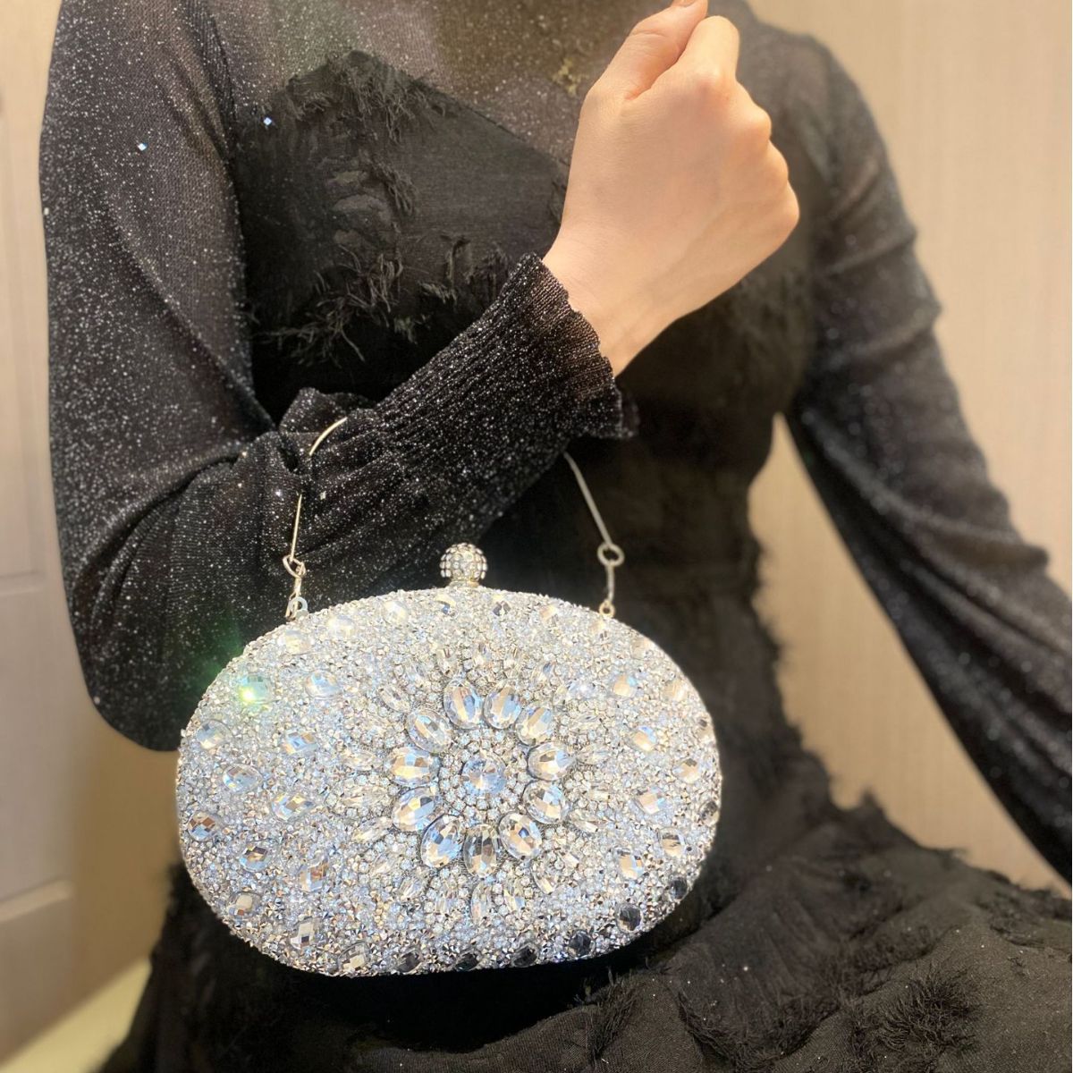 Shell full of diamonds glitter glass rhinestones wedding banquet dinner bag 736519933092