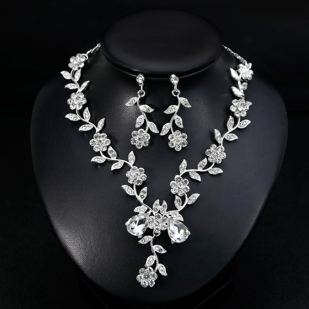 Bridal necklace set Fashion everything with diamond necklace pendant jewelry set 574692733881