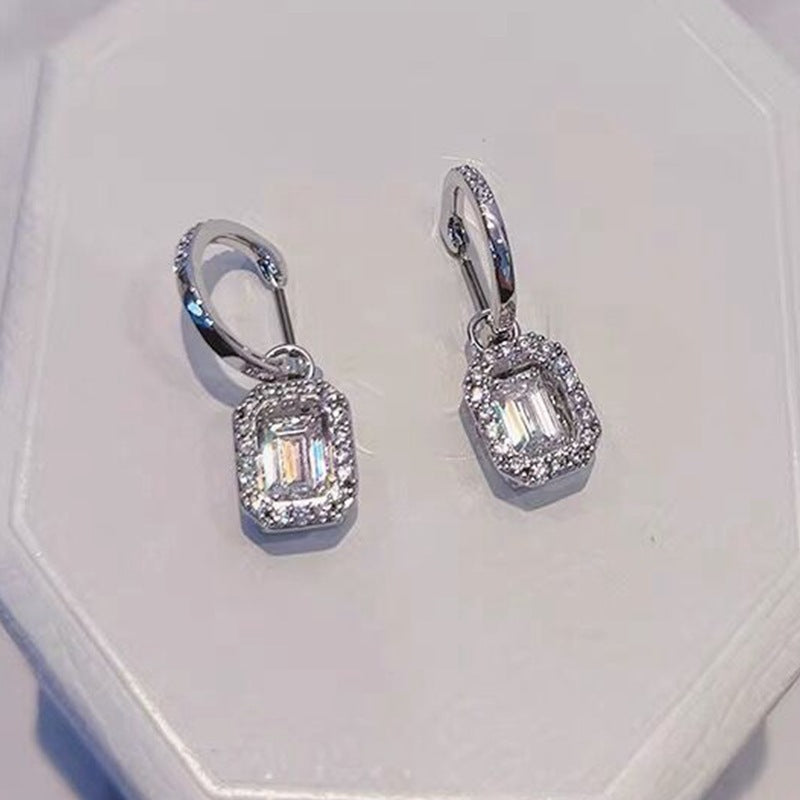 Sugar cube earrings 770960376318