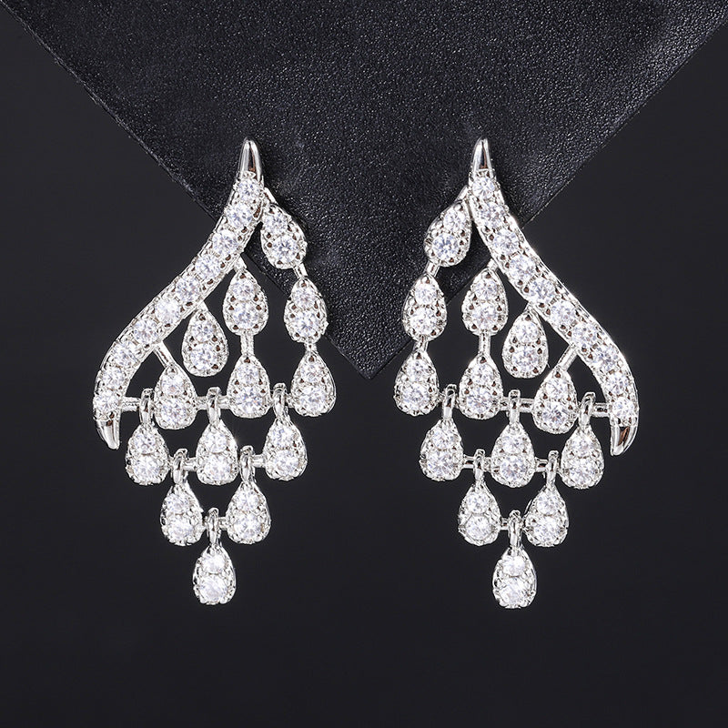 White zircon earrings with fringe  681850127507