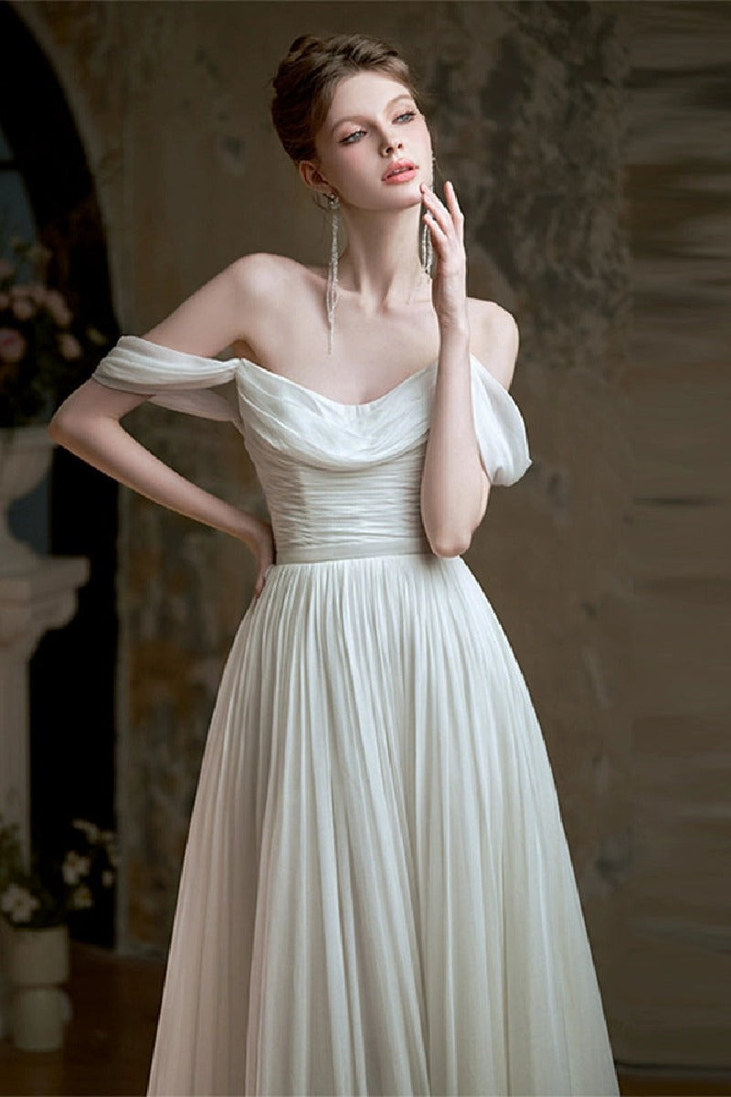 A-Line Sweep-Brush Train Chiffon Wedding Dress 811880629978