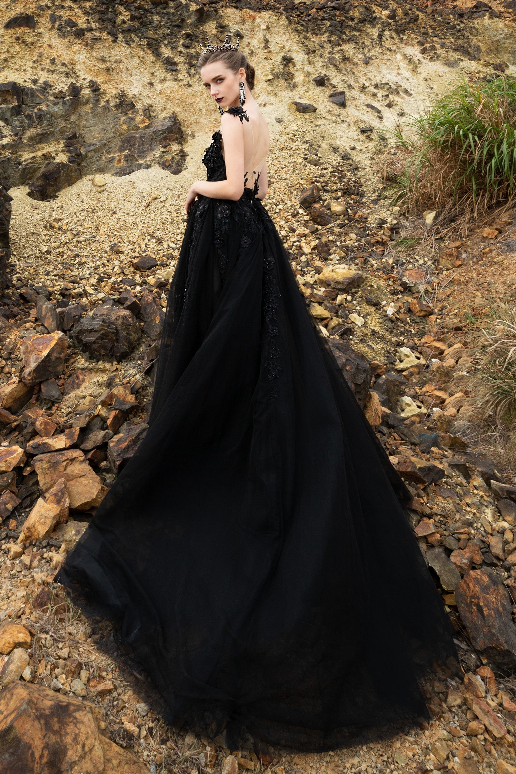 Gothic Black Wedding Dresses COCOMELODY