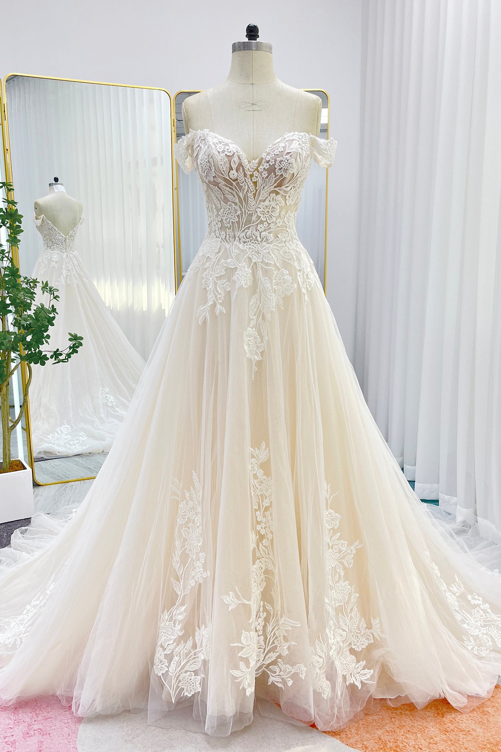 Beautiful a line wedding dresses best sale